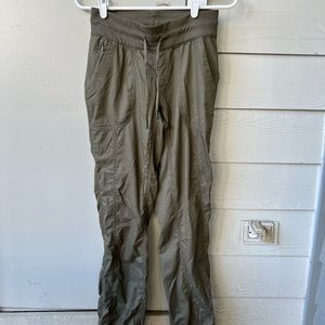 The North Face Aphrodite pant